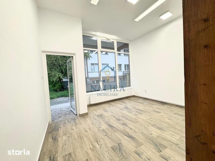 Spațiu comercial, de 55 mp, în Săsar