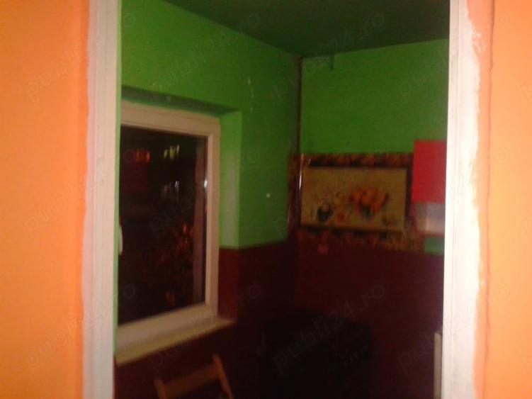 Garsonieră decomandată în Lipovei