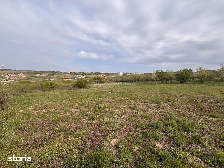 Teren de 793 mp, în Paleu