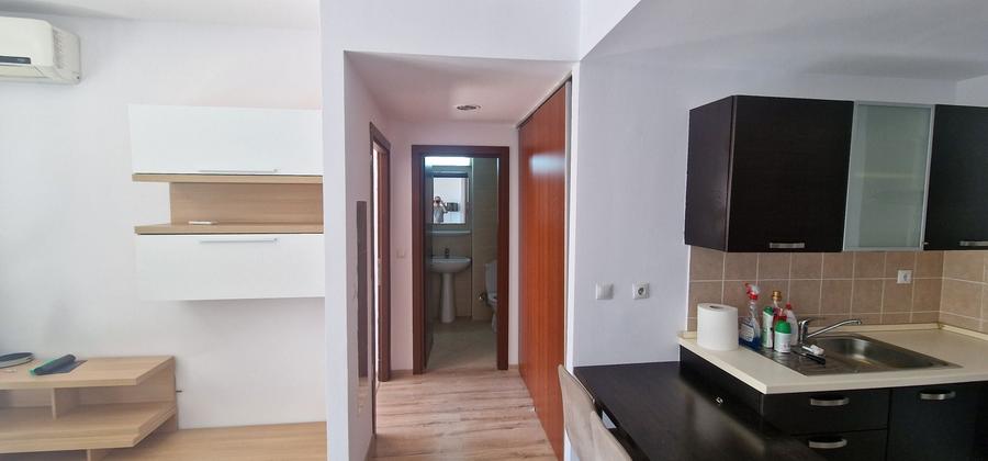 Apartament cu 2 camere semidecomandat în Colentina