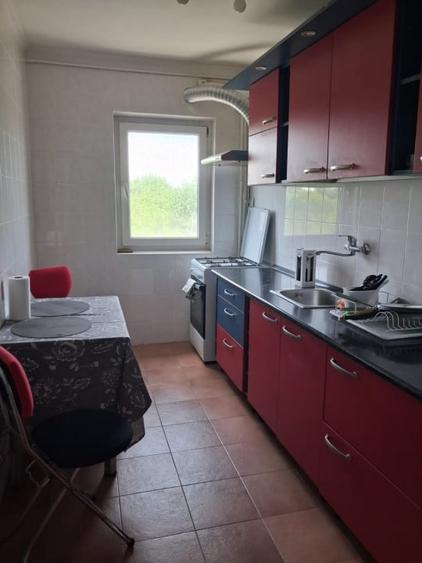 Apartament cu 2 camere decomandat, mobilat în Tineretului