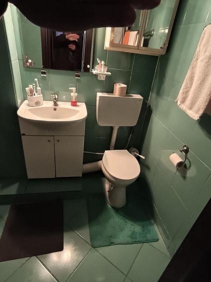 Apartament cu 3 camere decomandat în Doamna Ghica