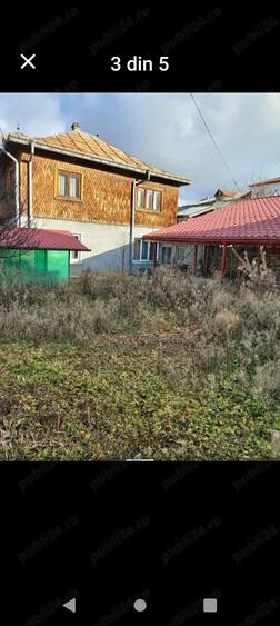 Casă cu 6 camere în Central