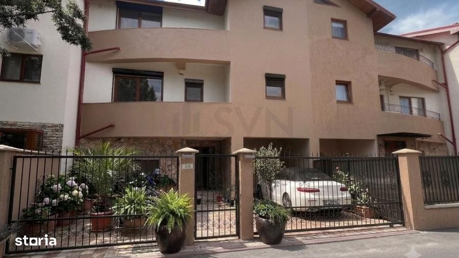 Casă cu 4 camere în Central