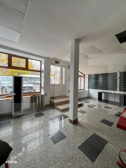 Spațiu comercial, de 39 mp, în Central