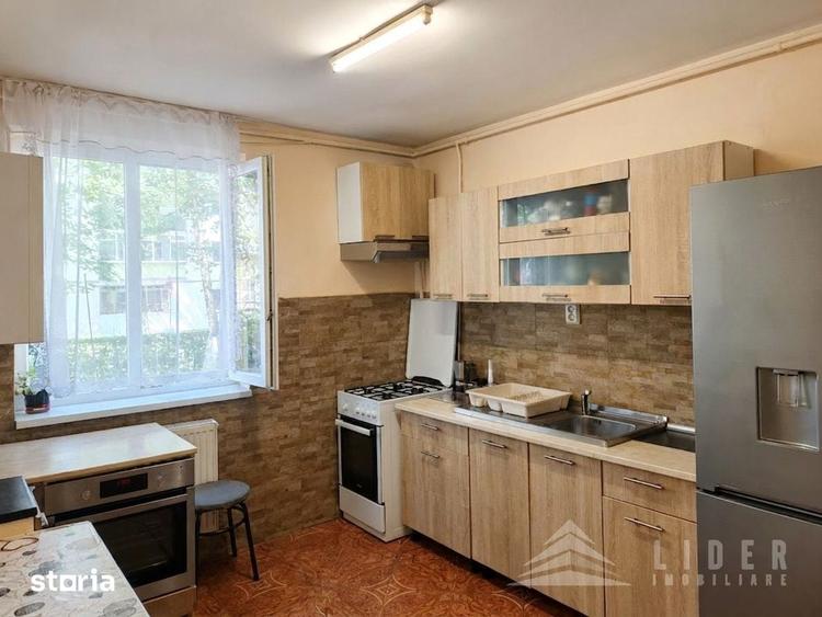 Apartament cu 3 camere semidecomandat în Gheorgheni — fotografia 1