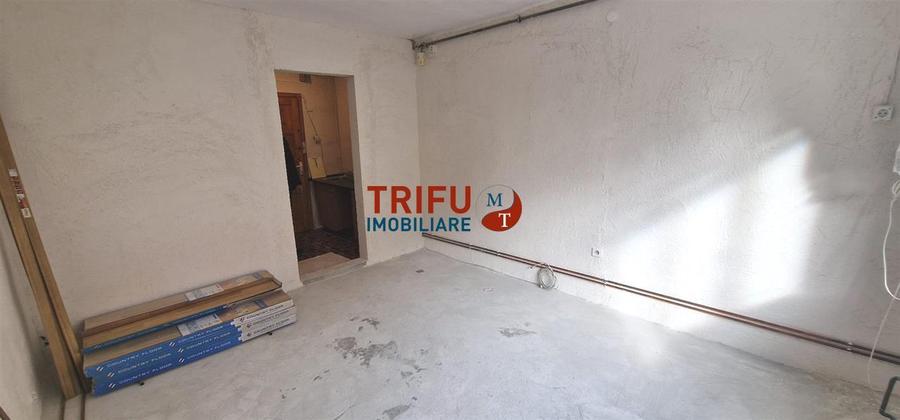 Garsonieră decomandată în Ampoi 1