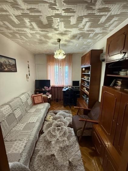 Apartament cu 4 camere decomandat în Păcurari