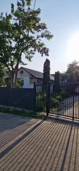 Teren de 40 mp, în Mereni