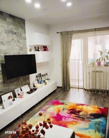 Apartament cu 4 camere, mobilat în Central