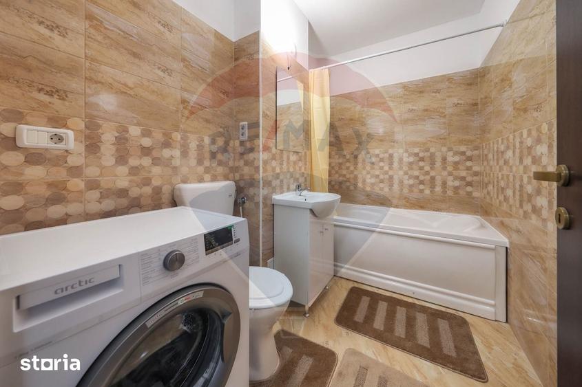 Apartament cu 2 camere semidecomandat în Sânpetru