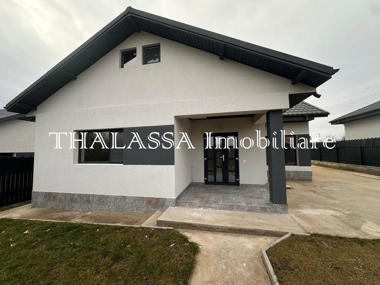 Casă individuală cu 3 camere cu Teren 580 Mp în Vasile Alecsandri