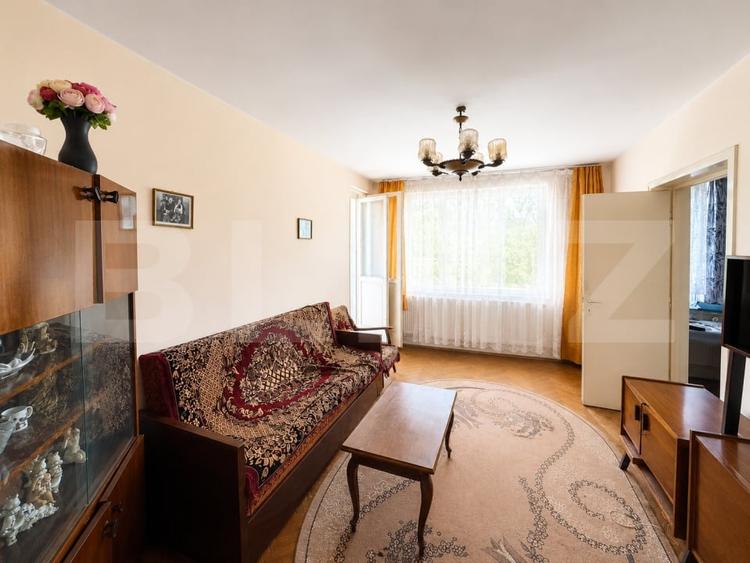 Apartament cu 4 camere decomandat în Brazda lui Novac