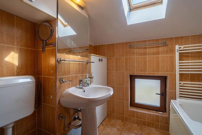 Apartament cu 2 camere semidecomandat în Micălaca