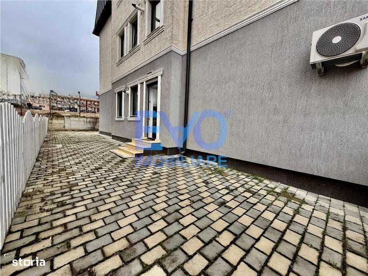 Apartament cu 3 camere decomandat în Galata