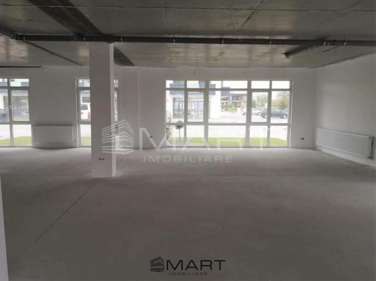 Spațiu comercial, de 229 mp, în Central