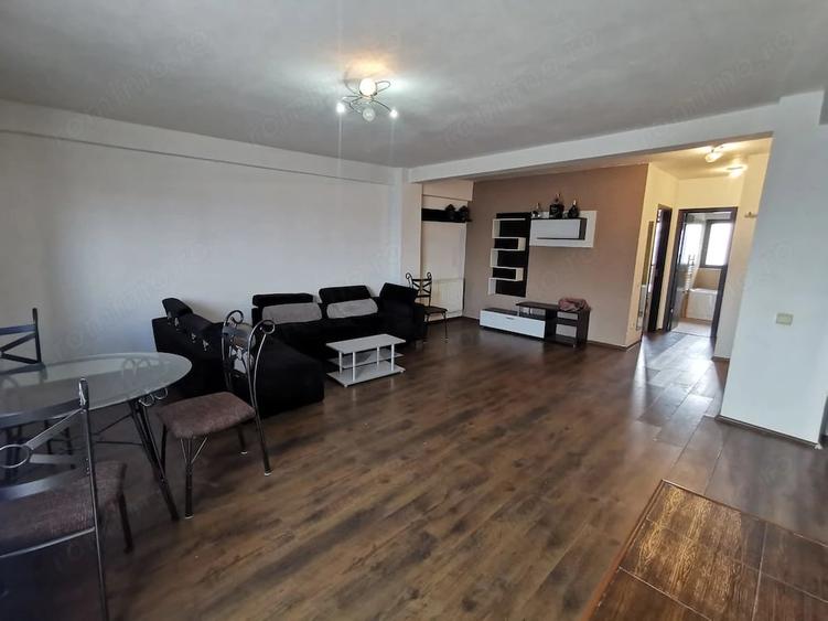 Apartament cu 2 camere semidecomandat în Lunei