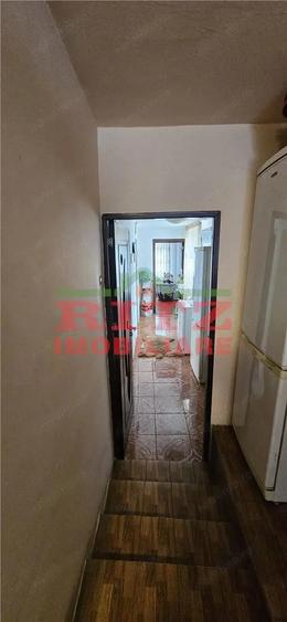 Casă cu 3 camere cu Teren 392 Mp în Central