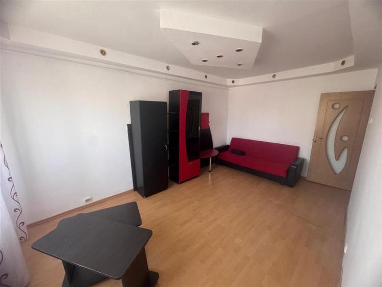 Apartament cu 2 camere decomandat în Dacia