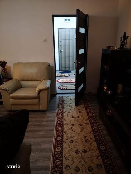 Apartament cu 3 camere în Patria