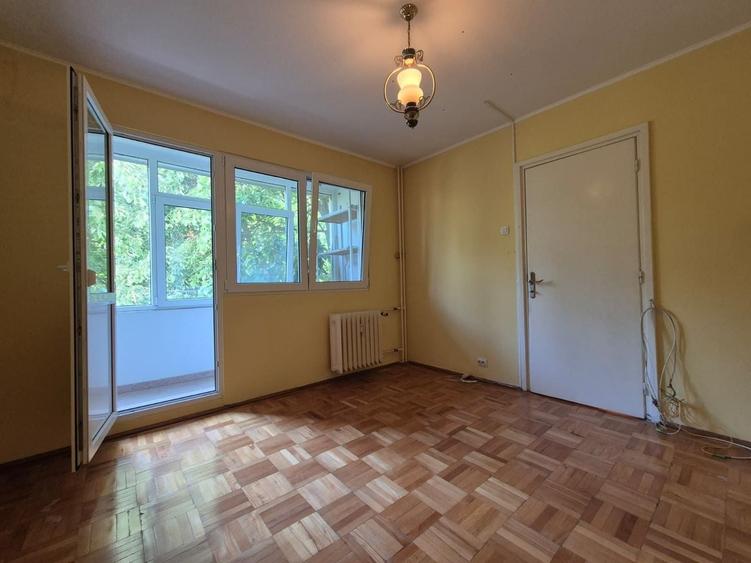 Apartament cu 3 camere circular, mobilat în Berceni
