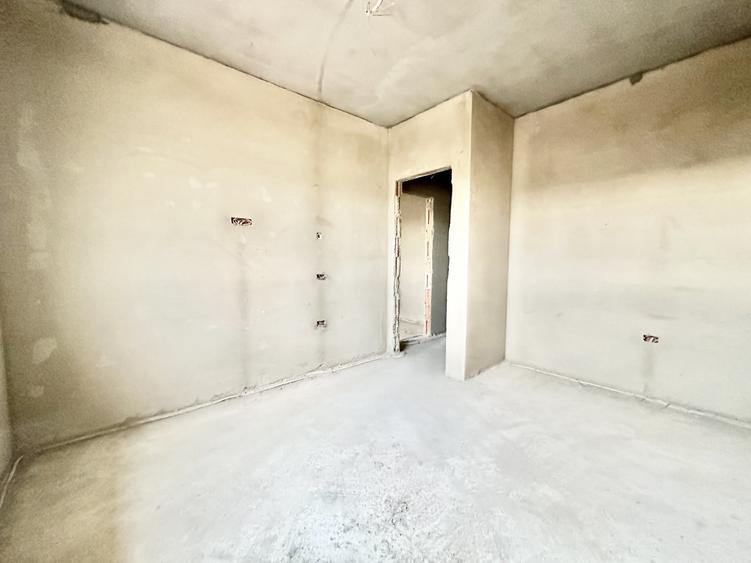 Duplex cu 4 camere cu Teren 250 Mp în Giroc
