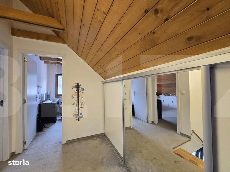 Casă cu 8 camere cu Teren 1122 Mp în Ciurila