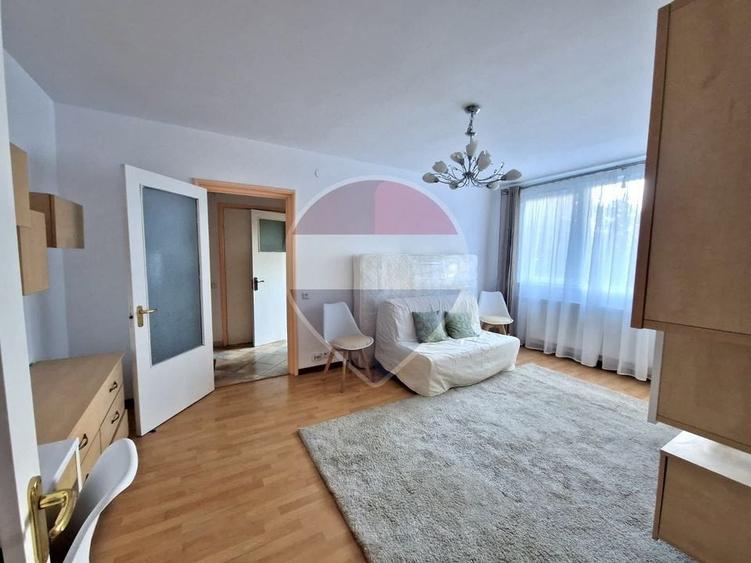 Apartament cu 2 camere decomandat, mobilat în Obor
