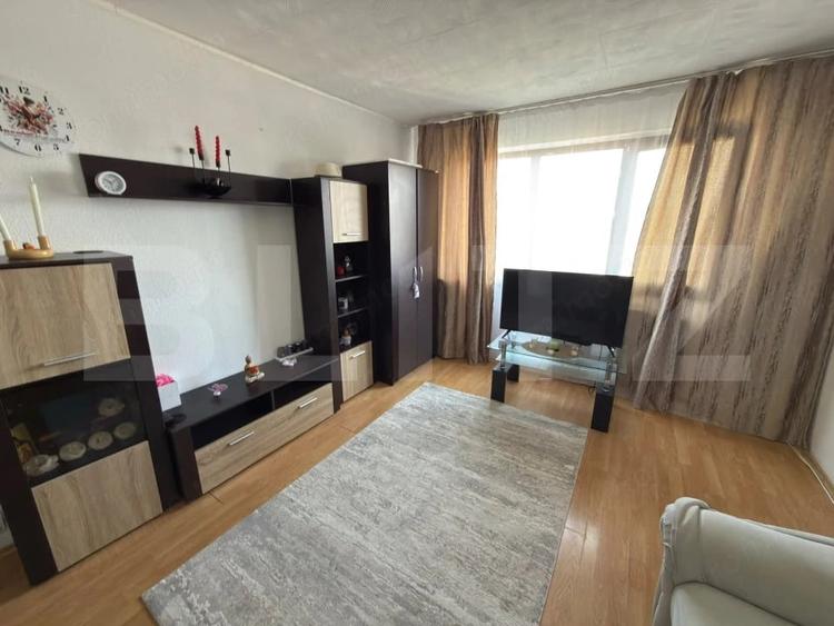 Apartament cu 2 camere semidecomandat în Malu Roșu