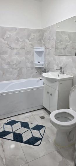 Garsonieră decomandată în Central