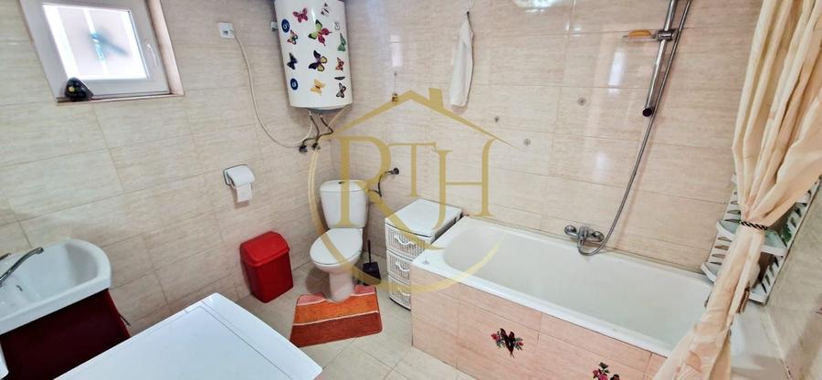 Casă individuală cu 3 camere cu Canalizare în Cărpiniș