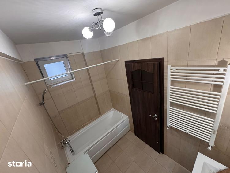 DE INCHIRIAT Apartament 2 camere, 52mp, parter - Complexul Studentesc - 7