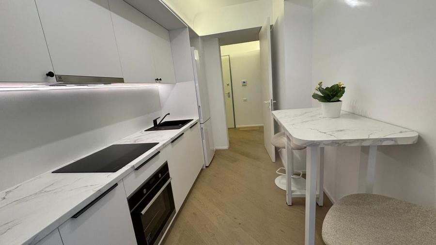 Apartament cu 3 camere în Cotroceni