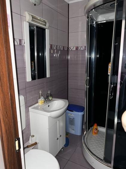 Apartament cu 2 camere semidecomandat în Viziru 1