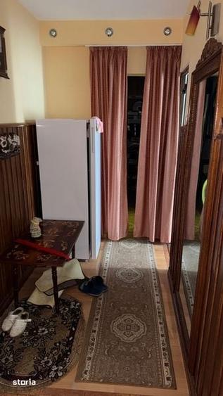 Apartament cu 2 camere decomandat în Cornișa