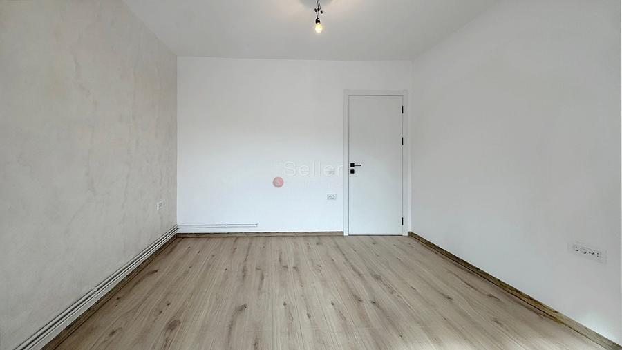 Apartament cu 2 camere în Tractorul