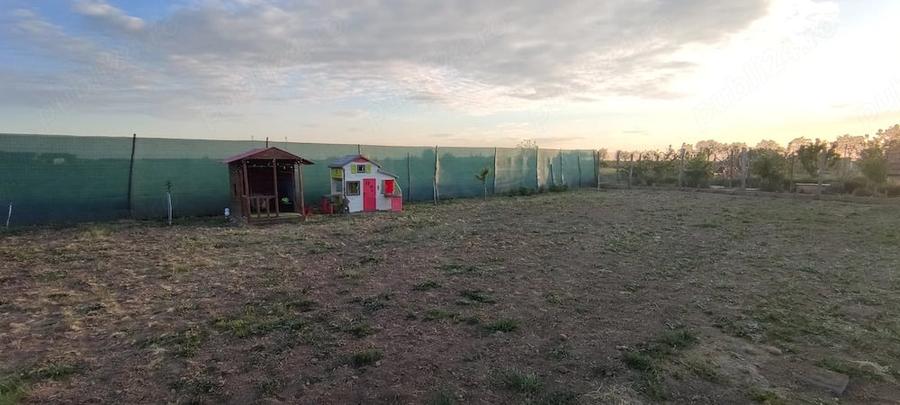 Teren de 560 mp, în Gepiu