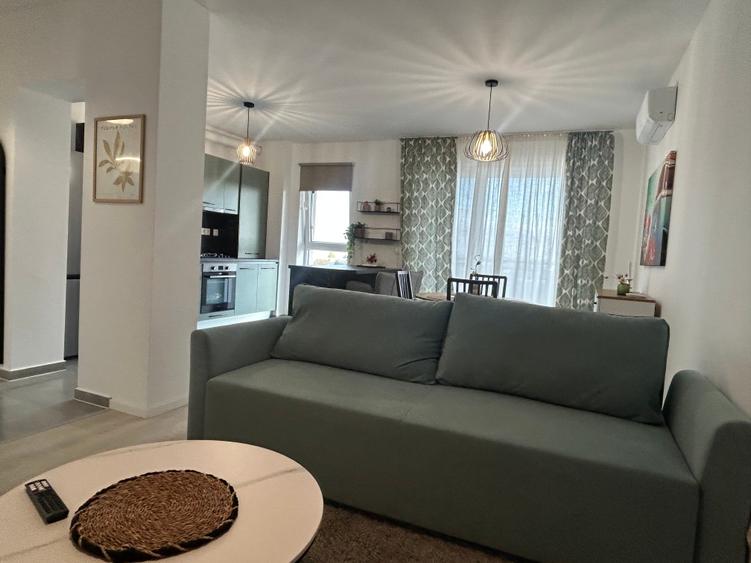 Apartament cu 2 camere în Lipovei