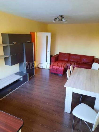 Apartament cu 3 camere decomandat, mobilat în Iosefin