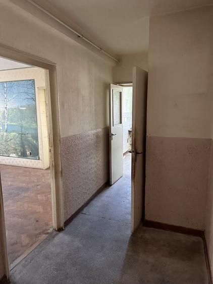 Apartament cu 2 camere semidecomandat în Zamfirescu