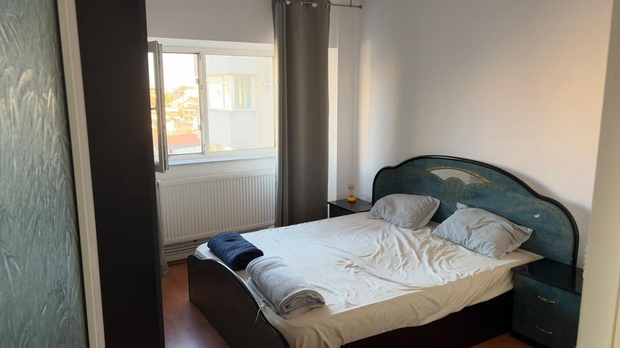 Apartament cu 2 camere decomandat în Stadion