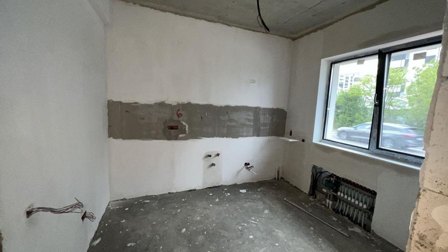 Duplex cu 4 camere cu Canalizare în Chiajna