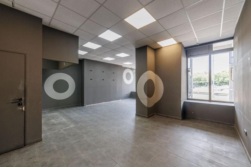 Spațiu comercial, de 87 mp, în Central