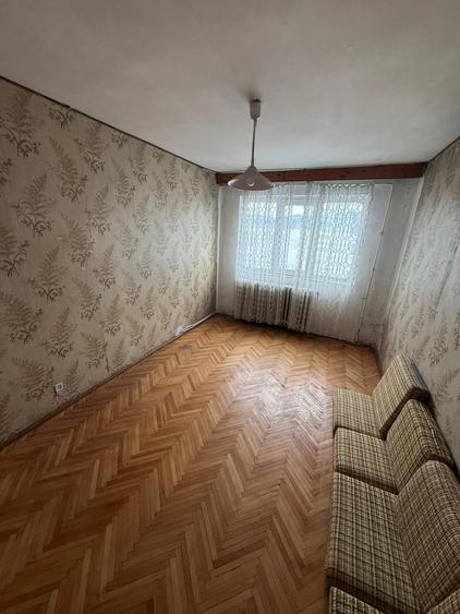 Apartament cu 4 camere decomandat în Mănăștur