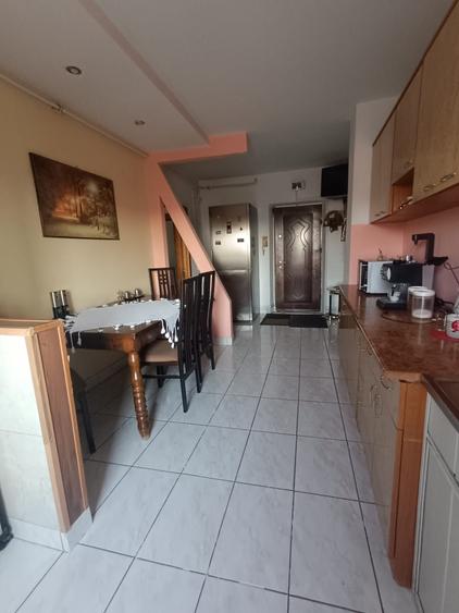 Apartament cu 2 camere decomandat în Capitol