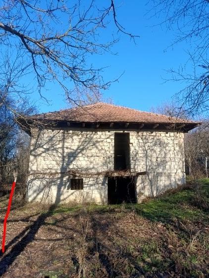 Casă individuală cu 5 camere cu Garaj în Peri