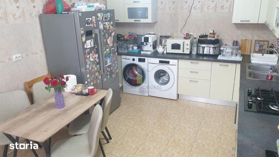 Casă cu 2 camere cu Teren 150 Mp în Pisc