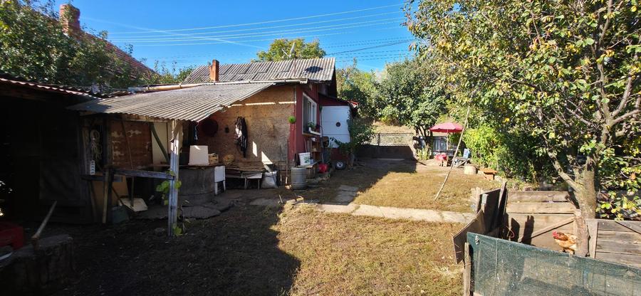 Casă individuală cu 4 camere cu Canalizare în Căianu