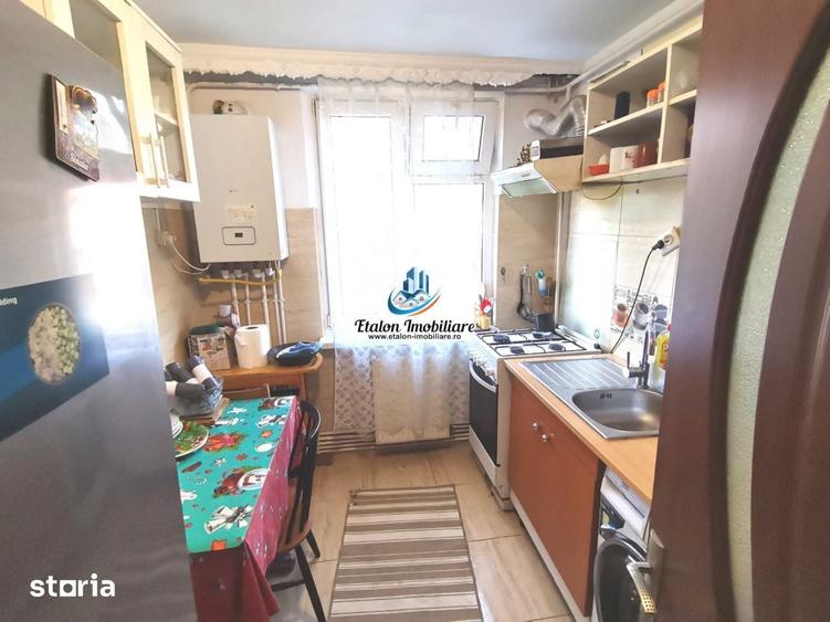 Apartament cu 2 camere decomandat în Ultracentral — fotografia 1