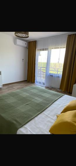 Casă individuală cu 5 camere cu Canalizare în Tuzla